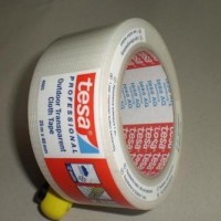 Gewebeband TESA 4665 transparent, 48mm x 25 m/Rolle 